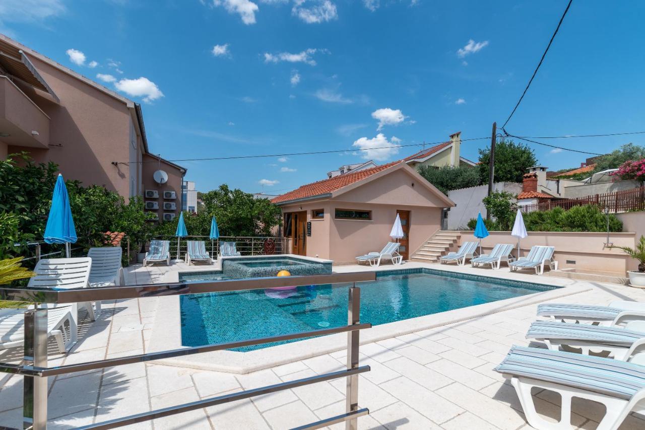 Apartments Villa Magdalena Trogir Exterior photo